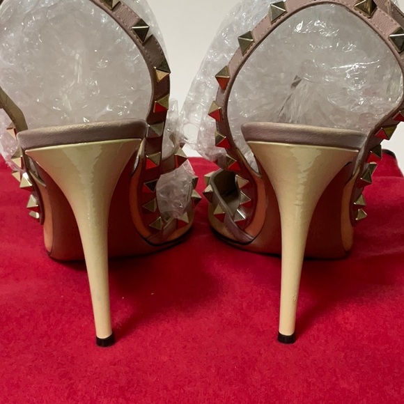 Valentino Rouckstud Double strap pointy toe off white patent leather high heels - Picture 5 of 16